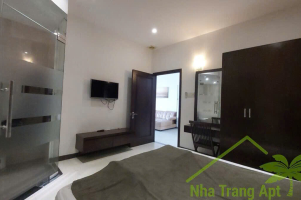 Bán biệt thự 4 tầng 2 mặt tiền view biển Hòn Chồng Nha Trang – 311m², ngang 9,7m, dòng tiền 70 triệu/tháng