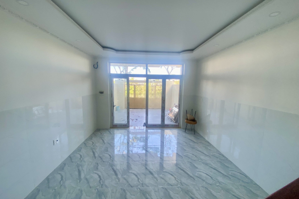 CHO THUÊ NHÀ NGUYÊN CĂN 4 TẦNG MỚI XÂY KHU VCN PHƯỚC LONG NHA TRANG – DIỆN TÍCH SỬ DỤNG LỚN 400M² – ĐƯỜNG RỘNG 13M TIỆN LÀM VĂN PHÒNG GIÁ 15 TRIỆU
