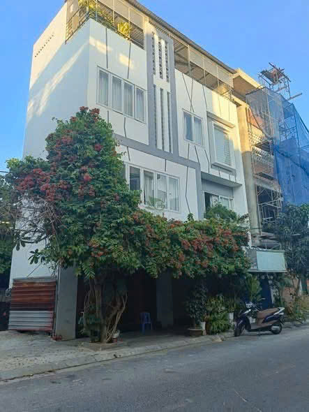 CHO THU&Ecirc; NH&Agrave; NGUY&Ecirc;N CĂN KINH DOANH KHU Đ&Ocirc; THỊ VCN PHƯỚC HẢI NHA TRANG &ndash; MẶT TIỀN RỘNG L&Yacute; TƯỞNG 10M &ndash; DIỆN T&Iacute;CH SỬ DỤNG 180M&sup2; GI&Aacute; 16 TRIỆU