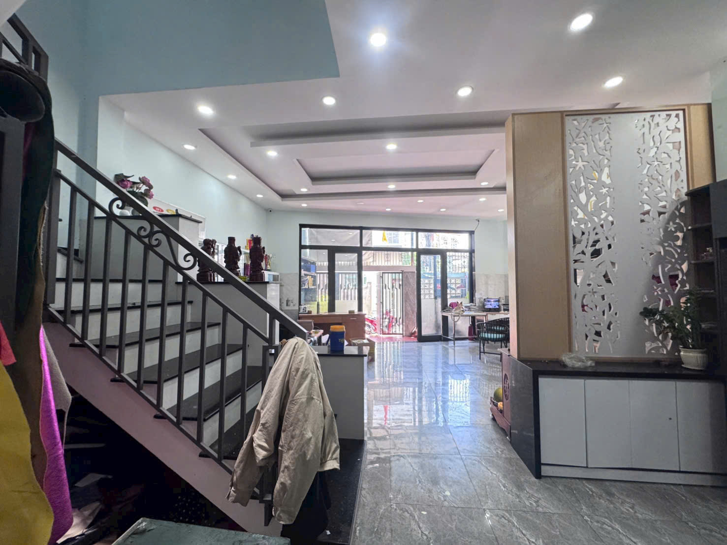 B&Aacute;N GẤP NH&Agrave; L&Ocirc; G&Oacute;C 3 TẦNG 1 TUM MẶT TIỀN KINH DOANH S&Aacute;T ĐƯỜNG PH&Ugrave;NG THẾ T&Agrave;I NHA TRANG &ndash; DIỆN T&Iacute;CH 86M&sup2; Đ&Atilde; HO&Agrave;N C&Ocirc;NG &ndash; ĐANG C&Oacute; D&Ograve;NG TIỀN 12 TRIỆU GI&Aacute; 6.5 TỶ