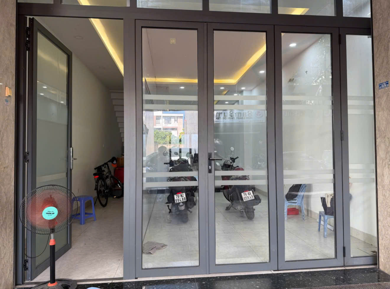 CHO THU&Ecirc; MẶT BẰNG TẦNG TRỆT LỐI ĐI RI&Ecirc;NG ĐƯỜNG A2 KHU Đ&Ocirc; THỊ VCN PHƯỚC HẢI NHA TRANG &ndash; DIỆN T&Iacute;CH 100M&sup2; TH&Iacute;CH HỢP MỞ VĂN PH&Ograve;NG GI&Aacute; CHỈ 10 TRIỆU