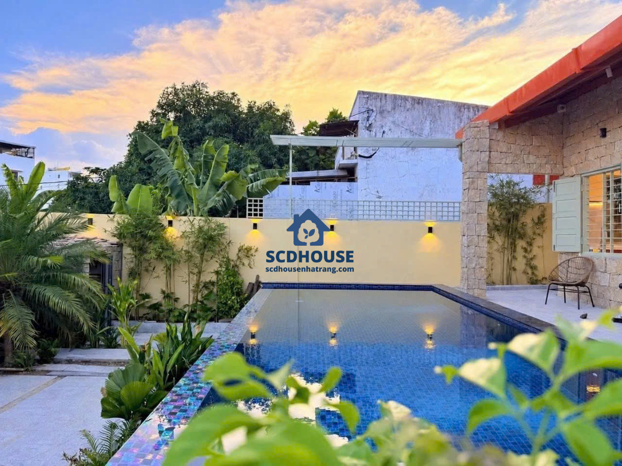 PRIVATE POOL VILLA FOR LEASE IN NORTH NHA TRANG - IDEAL FOR EXPAT FAMILIES & PROFESSIONALS - LAND AREA 400 SQM WITH PRIVATE GARDEN - 3 BEDROOMS, 3 BATHROOMS - BRAND NEW FULL FURNITURE - RENT 45M VND/MONTH